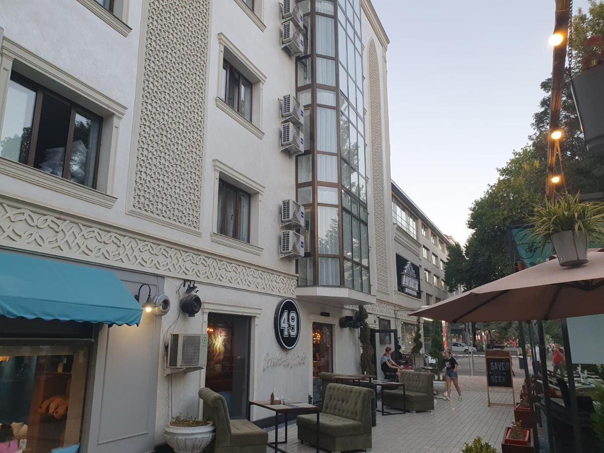 Artist Regenci Hotel Tashkent Exterior photo